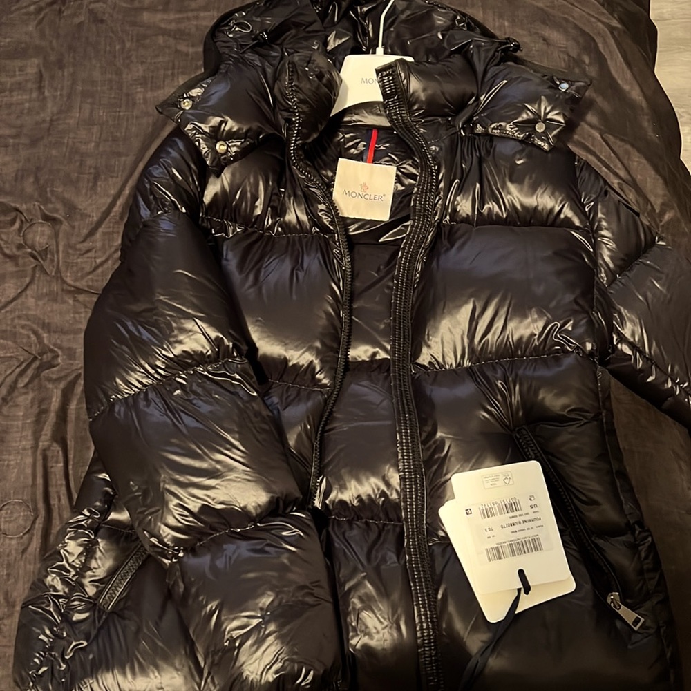 Monclear puffer jacket brand new tags still attached in box!